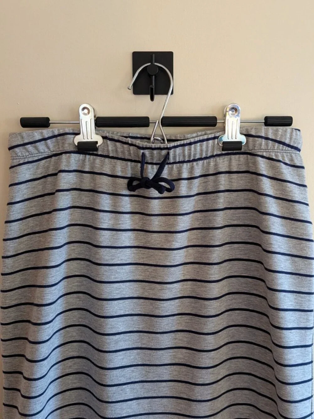 Gap Maxi Cotton Jersey Skirt, Grey with Navy Stripes, Elastic Waist, Sz M - Picture 4 of 6